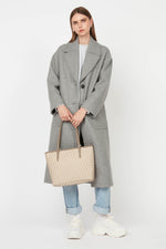 Ikon M Tote Bag