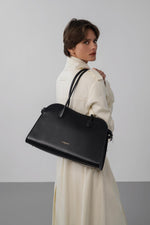 Donna Hopper Large Tote Bag